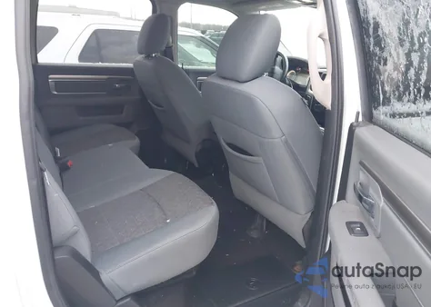 2017 Ram 1500 Big Horn 4X4 5'7 Box из США, поврежденный, VIN 1C6RR7LT4HS797128